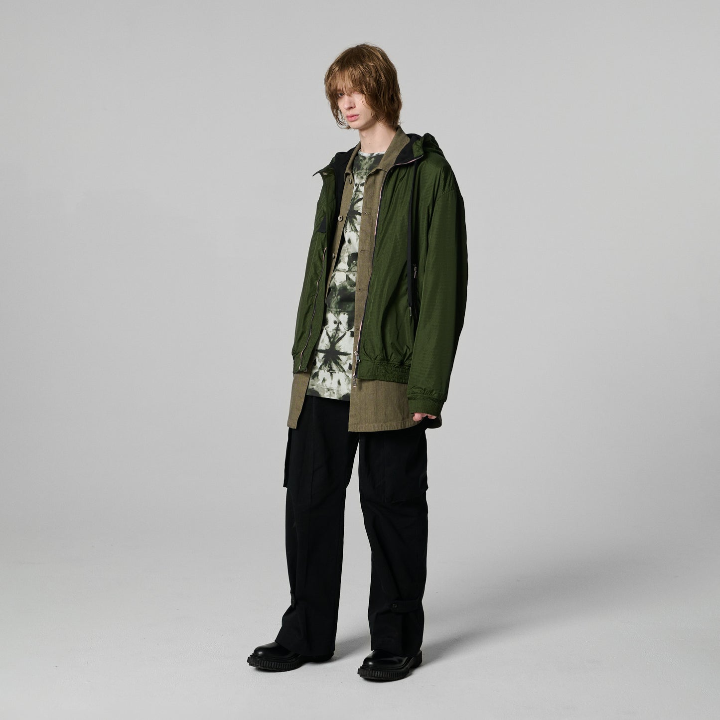 GREEN HYBRID HOODIE IN RECYCLED RIPSTOP NYLON WITH BLACK ORGANIC COTTON FLEECE LINING