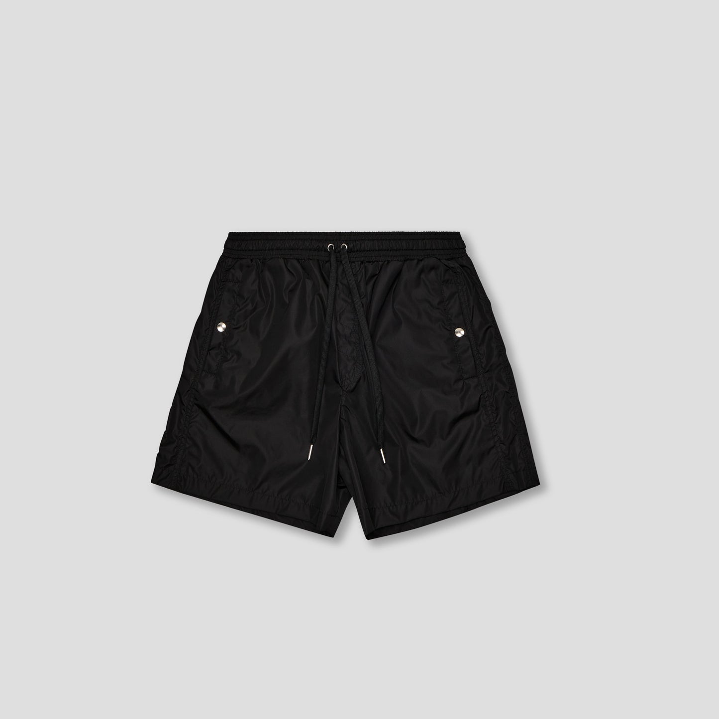 BLACK PARACHUTE SHORTS IN LIGHT NYLON