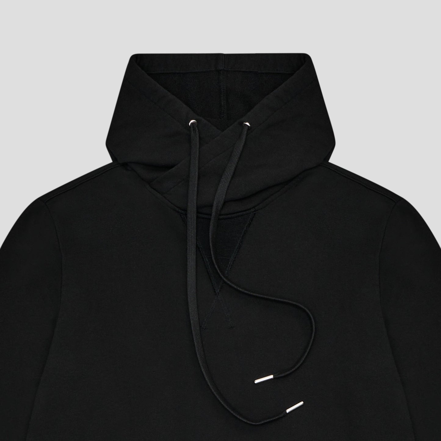 BLACK HOODIE IN LIGHT ORGANIC COTTON FLEECE