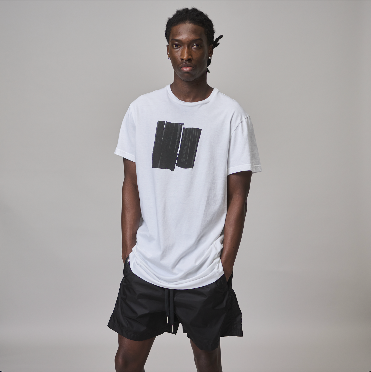 WHITE GRAPHIC T-SHIRT IN ORGANIC COTTON JERSEY